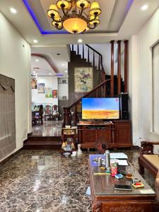 Bán biệt thự siêu rộng 104m2, Thạnh Lộc, quận 12, 4 tầng , 6.6x16, chỉ hơn 8 tỷ